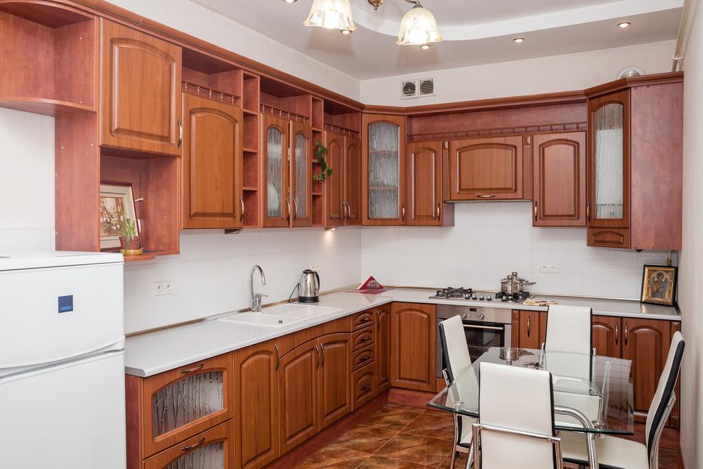Dorosh Apartamet Appartement Lviv Buitenkant foto